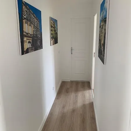 Tenjin 11 * בונדי