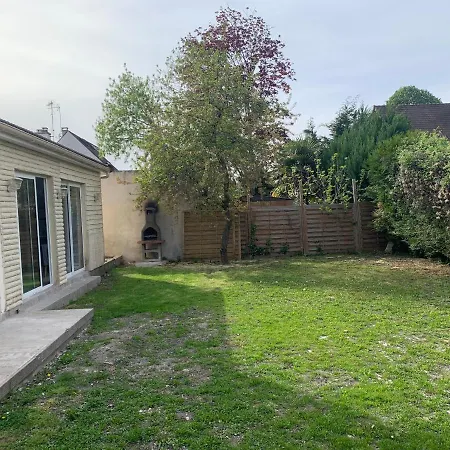 Tenjin 11 בית הארחה *